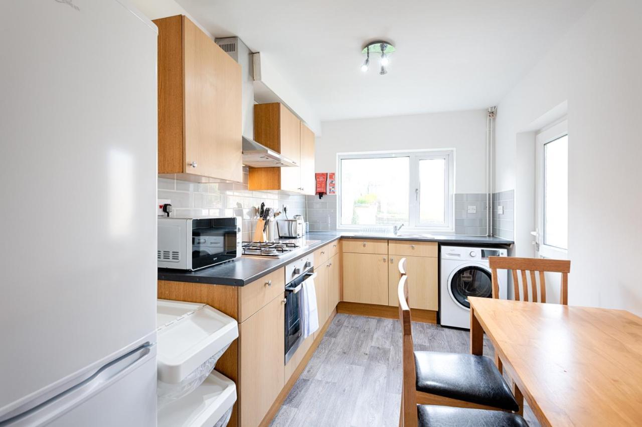 City Centre, Parking, Smart Tv'S In All Rooms Swansea Exterior foto