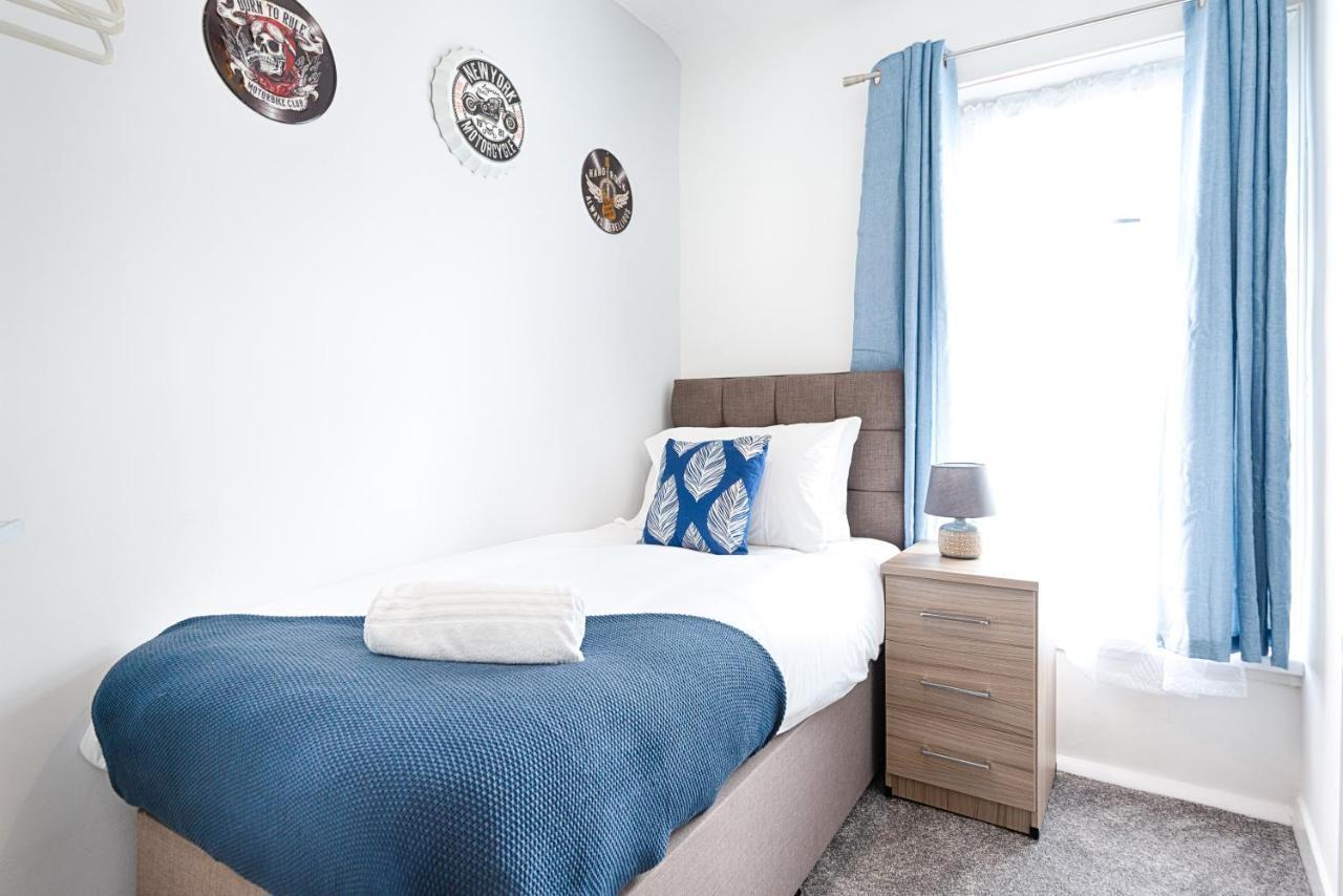 City Centre, Parking, Smart Tv'S In All Rooms Swansea Exterior foto